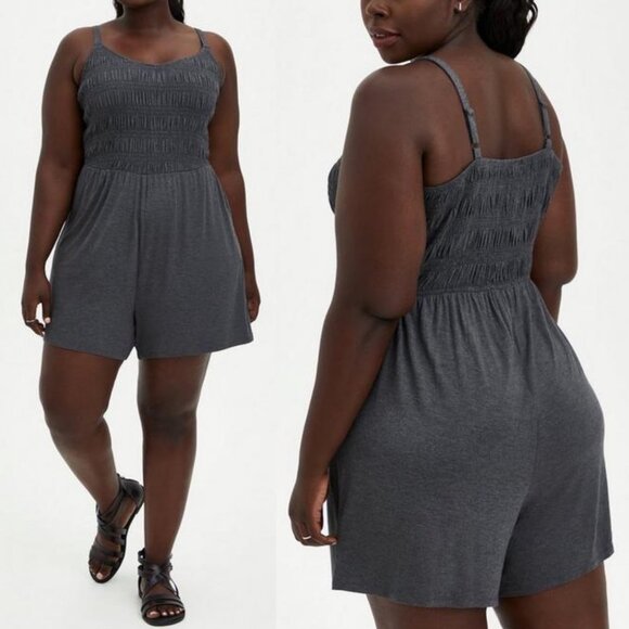 Torrid Super Soft Knit Romper‎ Grey Size 5X Smocked 2020 Stretch Adjustable Boho - Picture 1 of 15